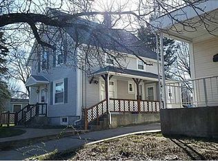 558 Power Rd, Pawtucket, RI 02860