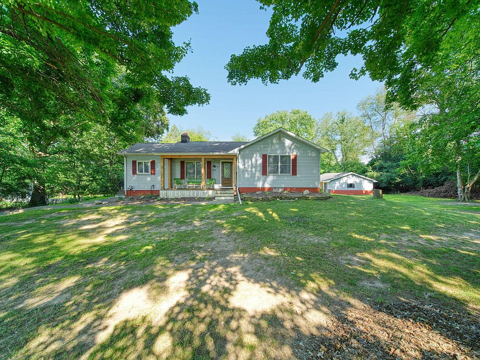 1st image of 2525 Robinson Rd