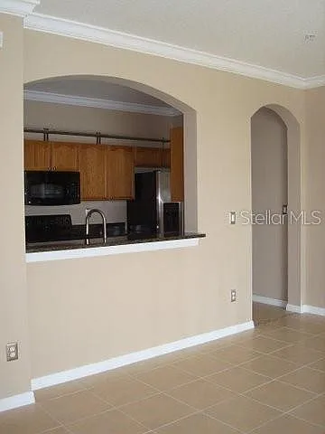 3 bed, 2.0 bath, 1332 sqft, $2,250 — Photo 4