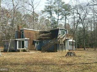 24 Arrow Ave, Reedville, VA 22539