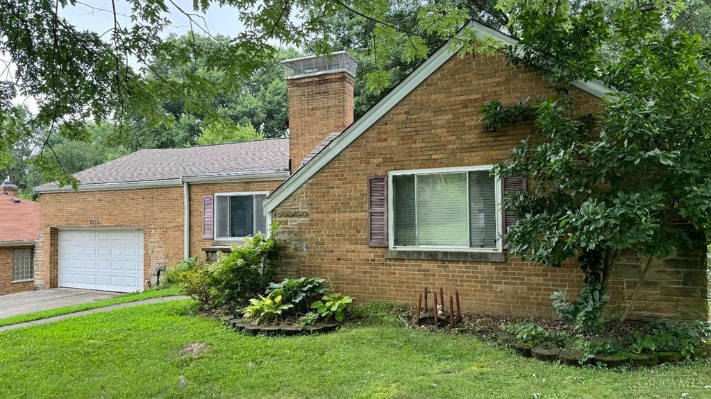 Real estate listing image