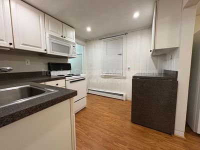1136 Main St, South Glastonbury, CT, 06073