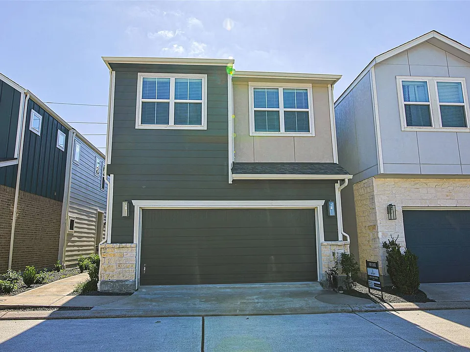 10005 Brickhouse Dr