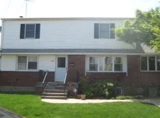 430 Green Ave, East Meadow, NY 11554