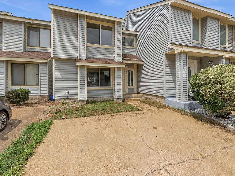 807 Tuition Dr — Photo 6