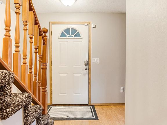 5th image of 3019 NE 181st Ave