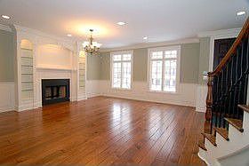 5th image of 3305 N Claremont Ave