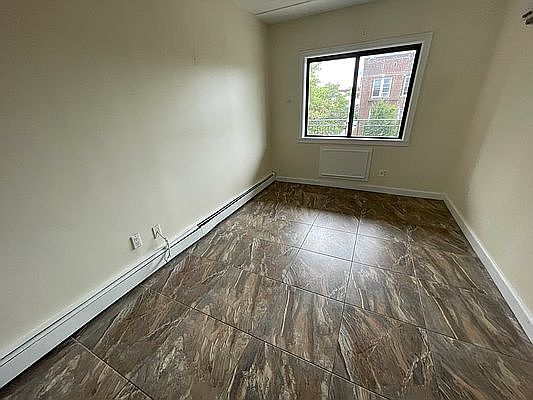 4th image of 2125 21st Ave