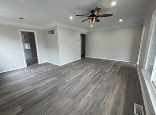 644 Dickerson Rd, Willowick, OH 44095