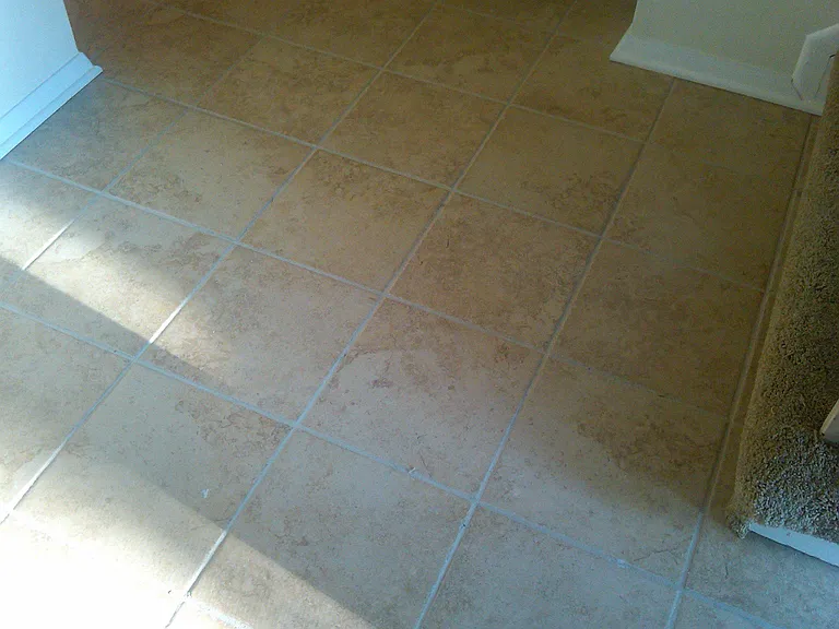 Kitchen and entry tile