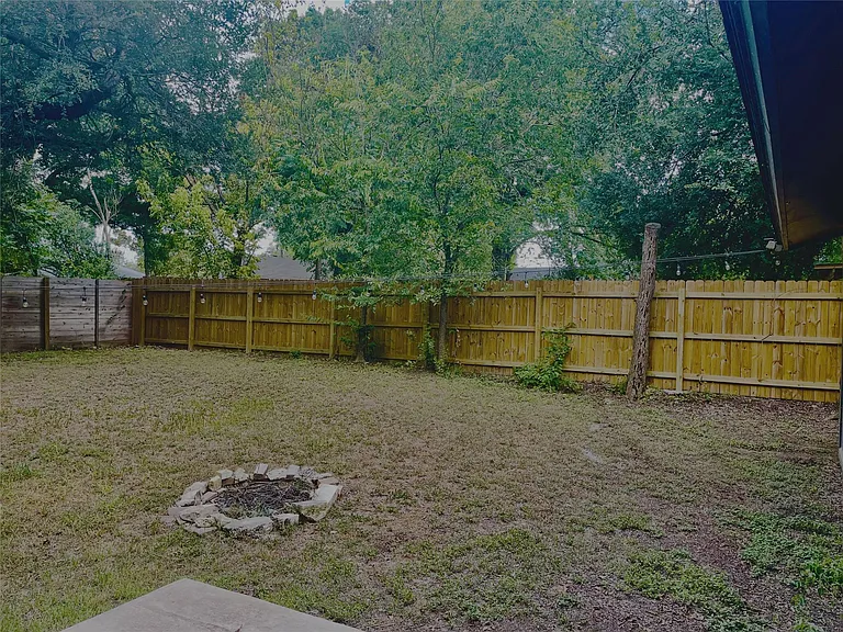 1109 Gardner Cv — Photo 11