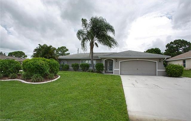 1st image of 300 NW 17th Pl