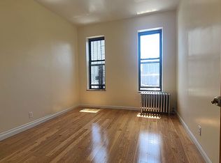 281 Broome St #6B, New York, NY 10002