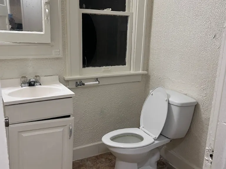 1720 W Atkinson Ave — Photo 8