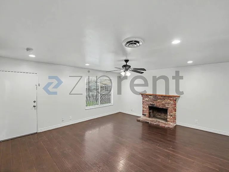 766 E Pillsbury St — Photo 4