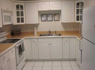 1820 Waterford Dr, Vero Beach, FL 32966