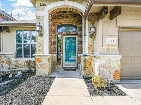 8132 Black Ash Dr, Fort Worth, TX 76131