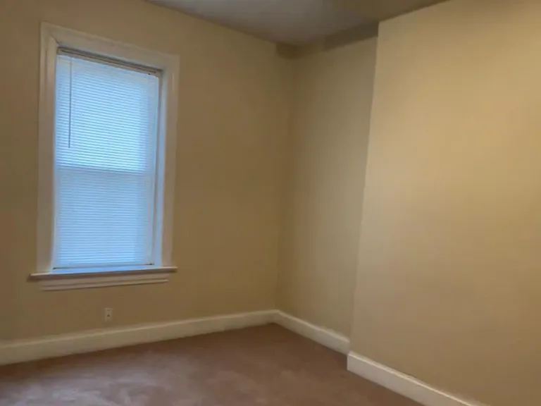 4253 Cleveland Ave — Photo 8