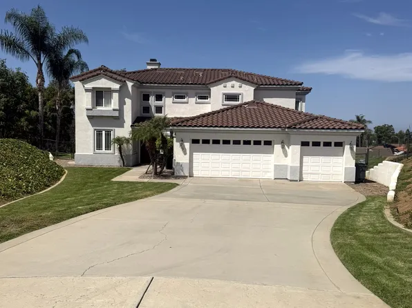 1322 Sonia Ct, Vista, CA 92084