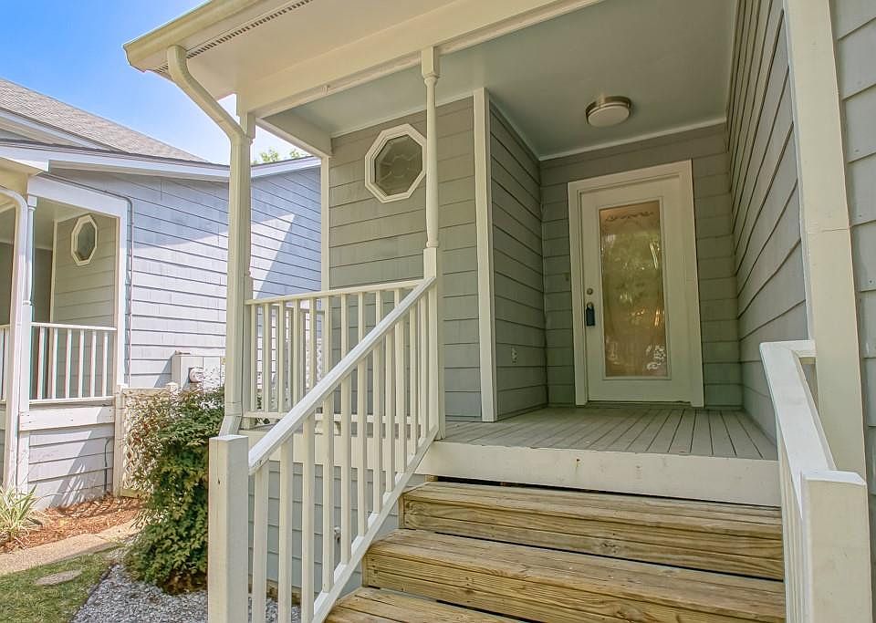 1st image of 649 Colbert St #21