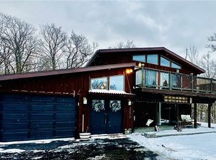 2270 Clute Rd, Cortland, NY 13045