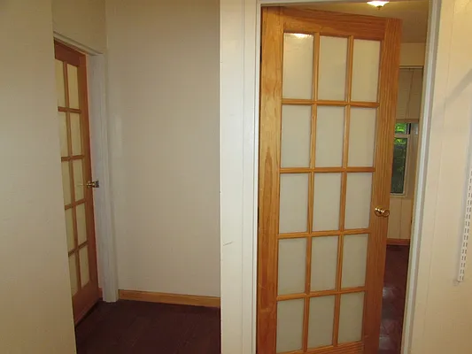 Rented by Bond New York | media 35