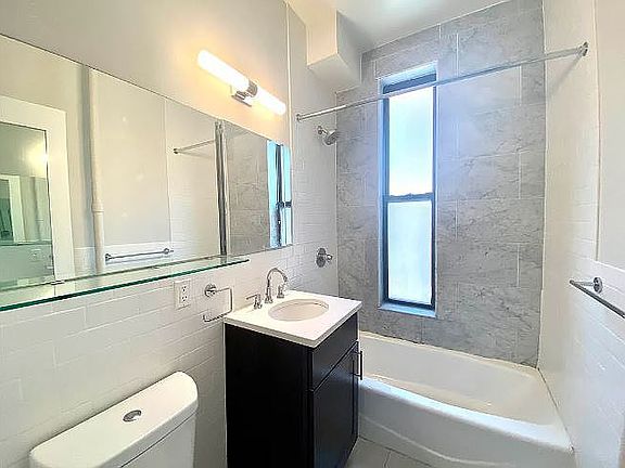 5th image of 210 W 83rd St APT 3R