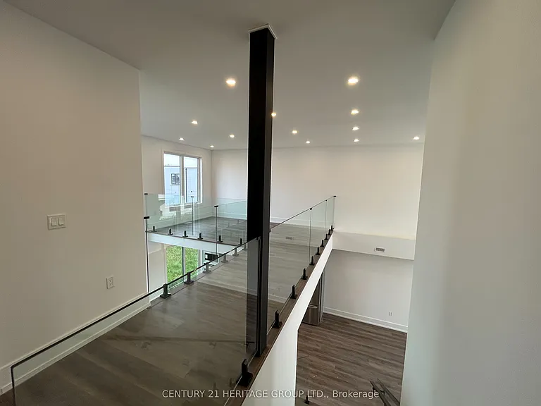 3716 Quayside Dr — Photo 17