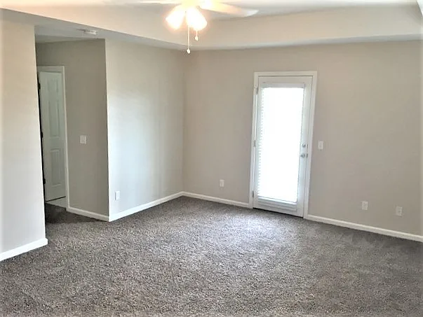 14 Bushwood Dr — Photo 9