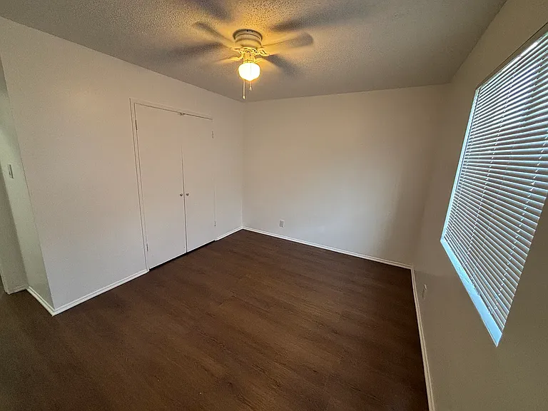 14505 Alburtis Ave #1 — Photo 12