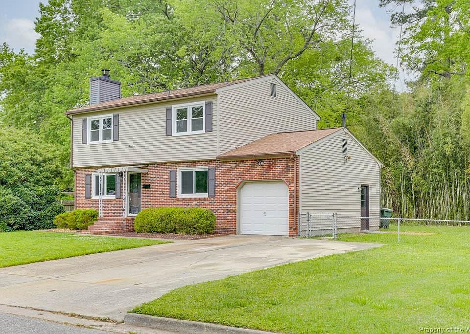 1st image of 17 Grant Dr