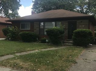 23440 Church St, Oak Park, MI 48237