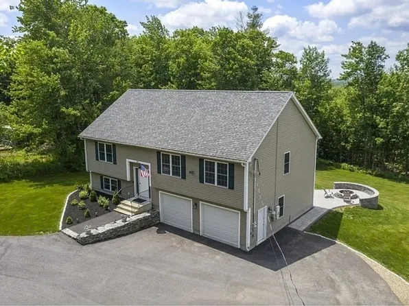 81 Mount Jefferson Rd, Hubbardston, MA 01452