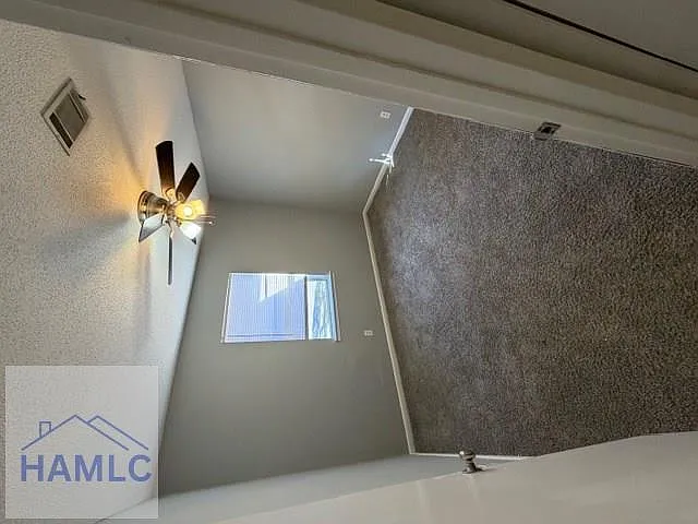 2 bed, 1.0 bath, 840 sqft, $1,095 — Photo 2