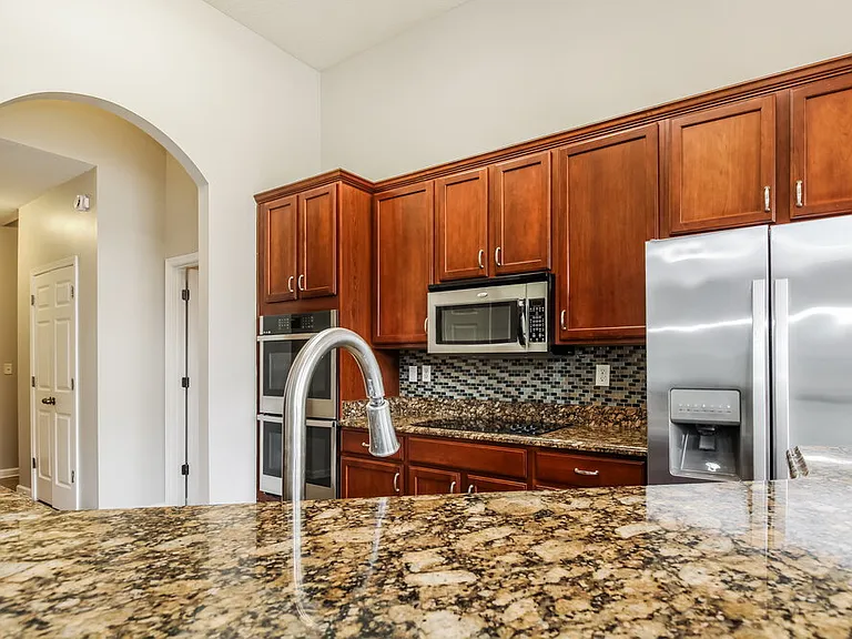 5327 Brookwater Cv S — Photo 10