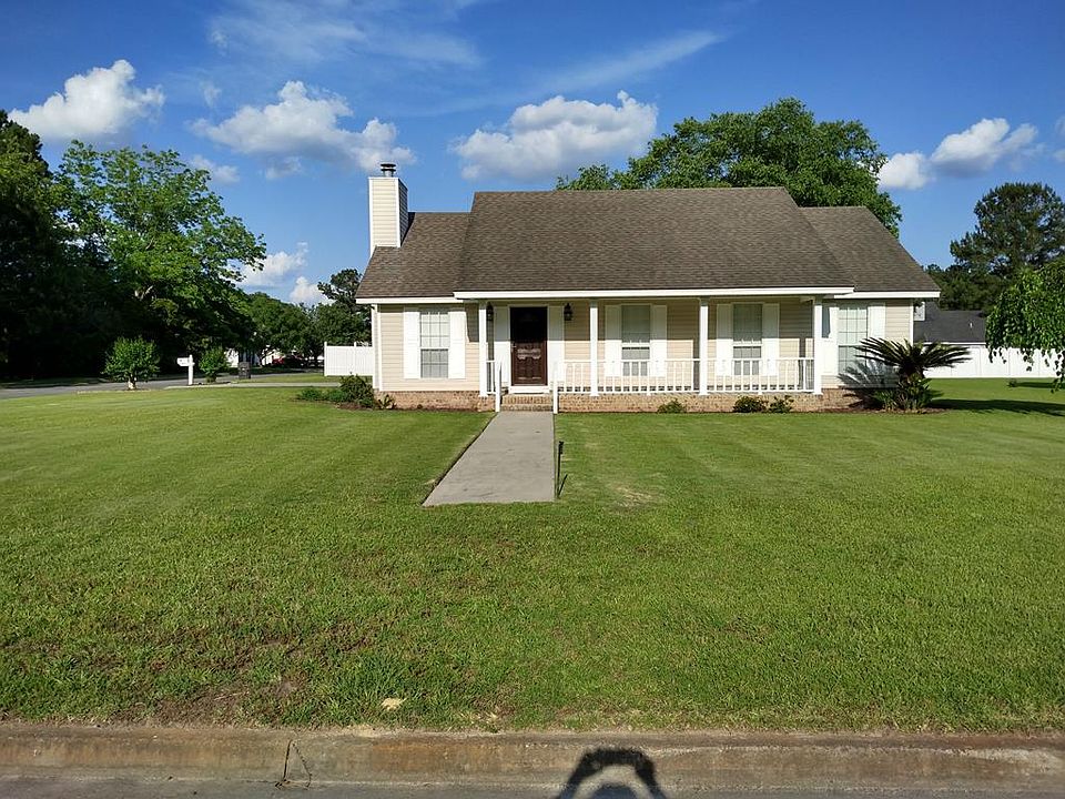 1st image of 1011 Wedgewood Chase