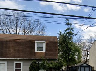 225 Summer Ave #B, Horsham, PA 19044