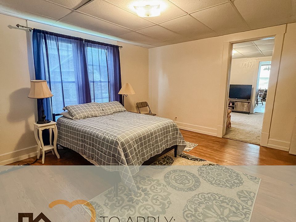 1st image of 206 N Jefferson St APT 2