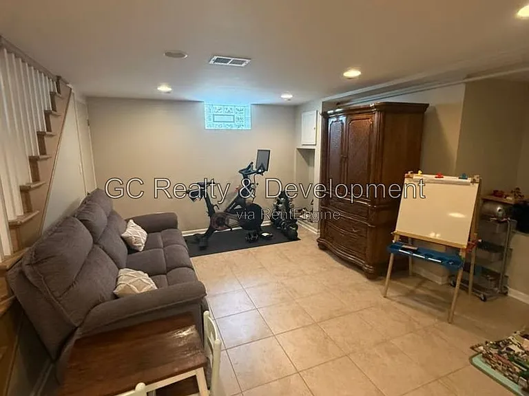 6953 W Summerdale Ave — Photo 19
