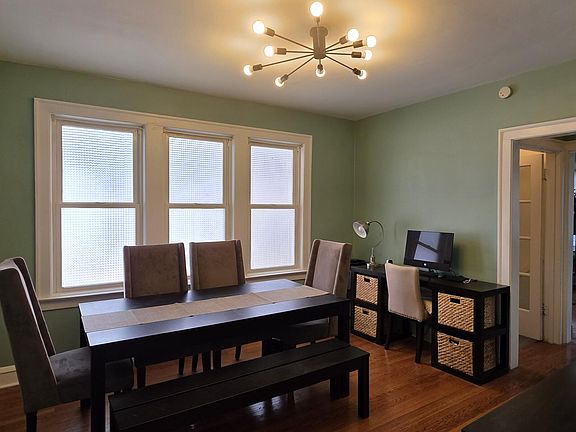 5th image of 8008 S La Salle St