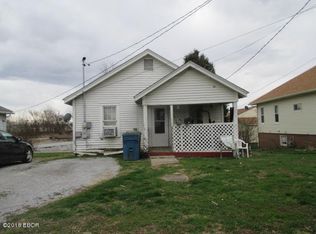 203 Grove Ave, Anna, IL 62906