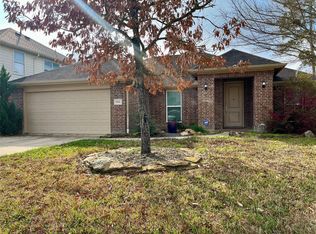 9311 E Lakeside Dr, Magnolia, TX 77354