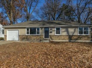 8824 W 82nd St, Overland Park, KS 66204
