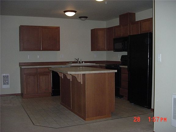4th image of 5901 111th Street Ct E APT 9
