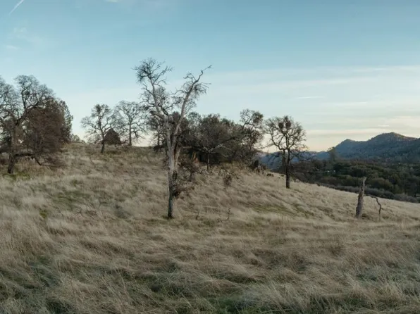 4049 Jaquima Dr, Angels Camp, CA 95222