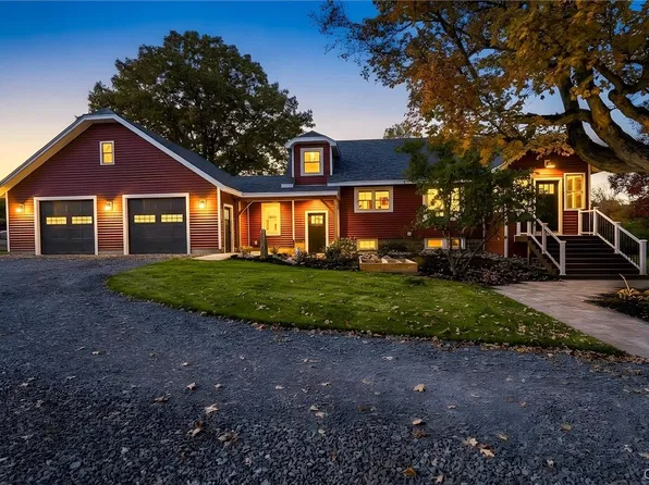 7088 E Seneca Tpke, Jamesville, NY 13078