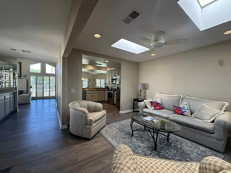 4 Hermosillo Ln — Photo 6