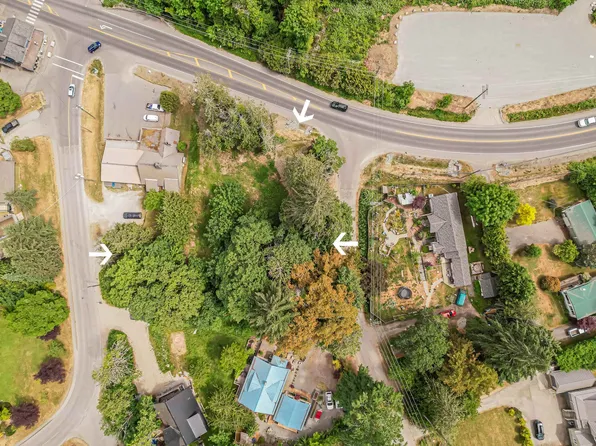 2 Drake Rd, Saltspring Island, BC V8K 2K8