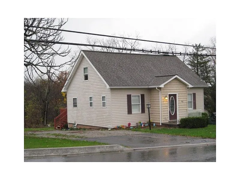 379 Dixon Blvd photo 1