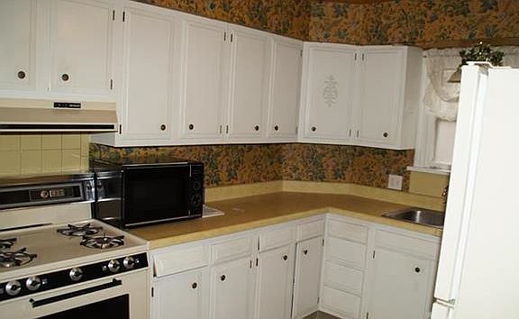 5th image of 808 N 6th St